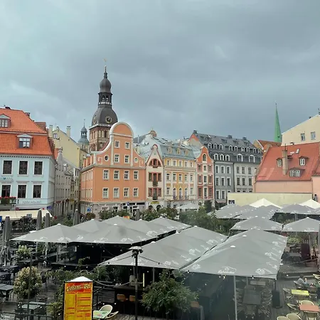 Old Town Superior Business *