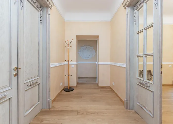 Old Town Superior Business